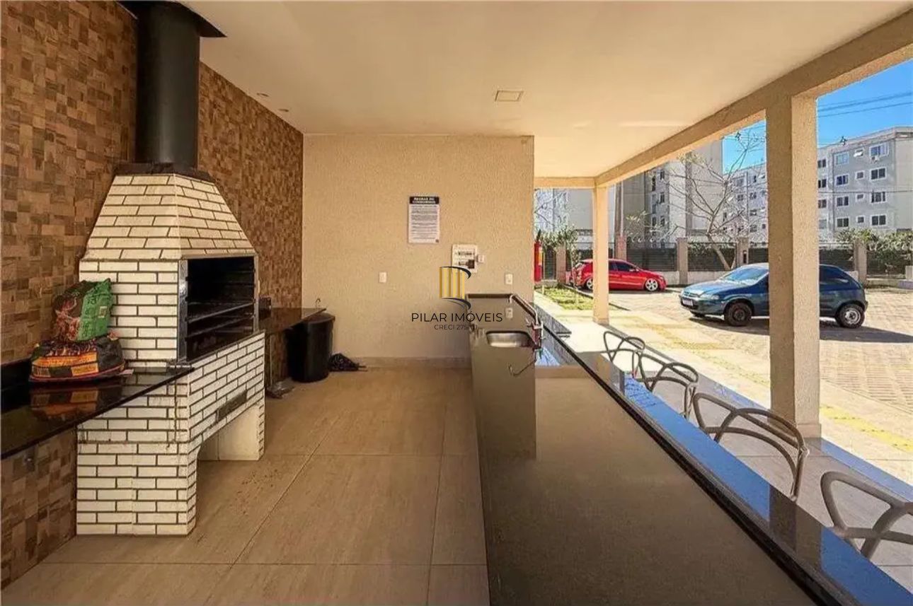 Apartamento com 2 quartos, vaga de garagem e elevador no bairro Estância velha