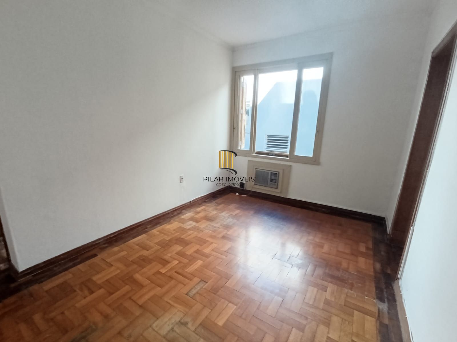 Apartamento de 2 dormitórios no bairro Praia de Belas