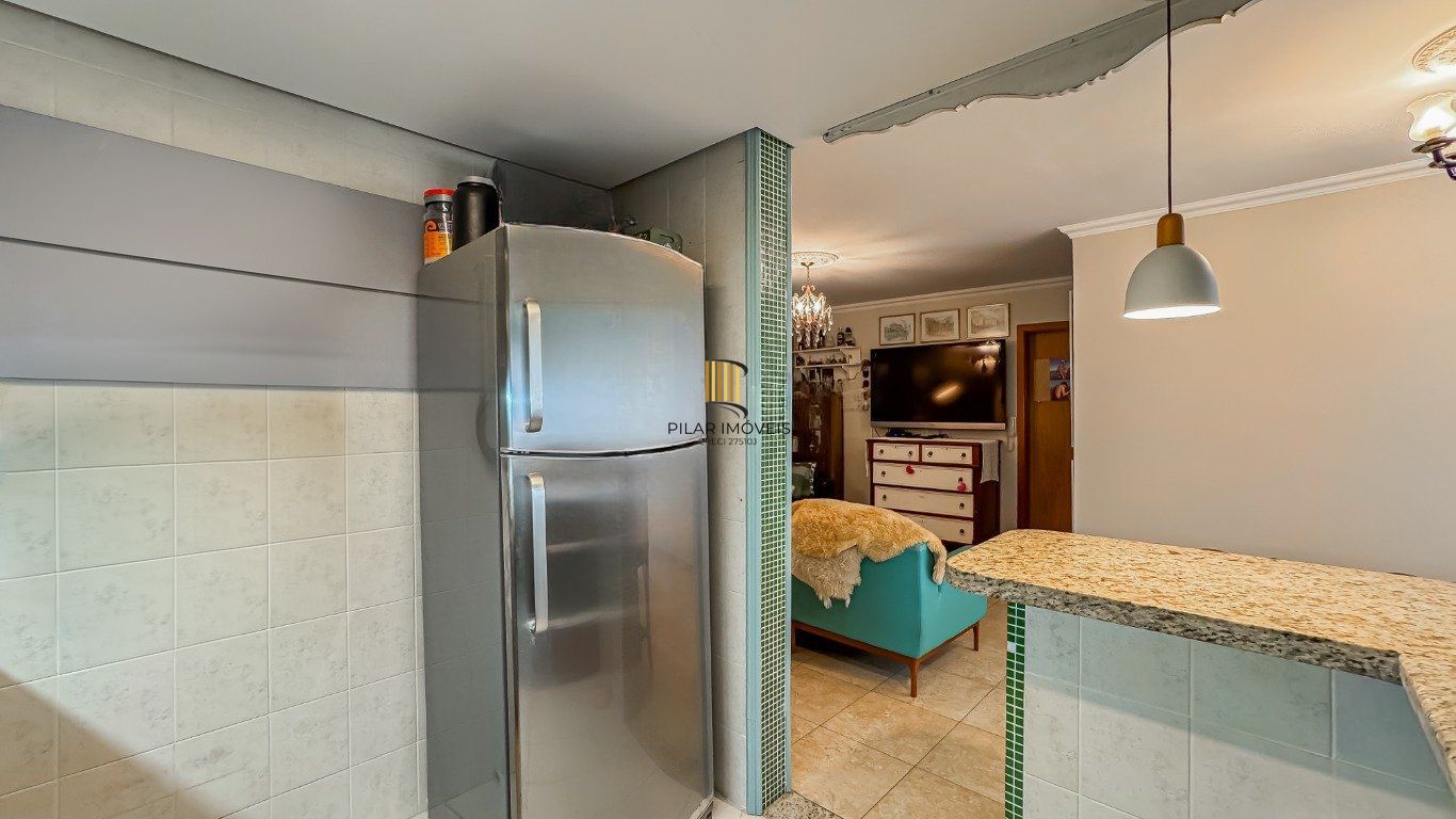Apartamento com 3 quartos, 1 suíte e 2 vagas de garagem no Bairro Passo D'Areia