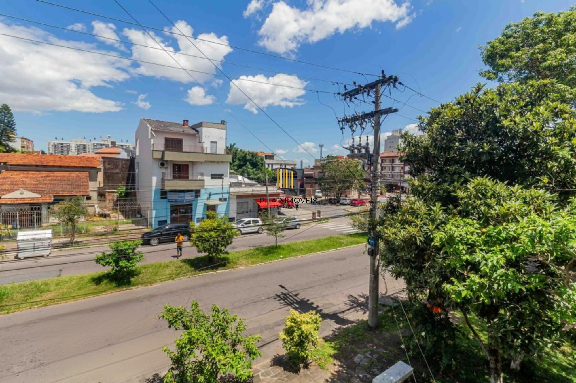 Apartamento semi mobiliado de 2 quartos no bairro Passo da Areia