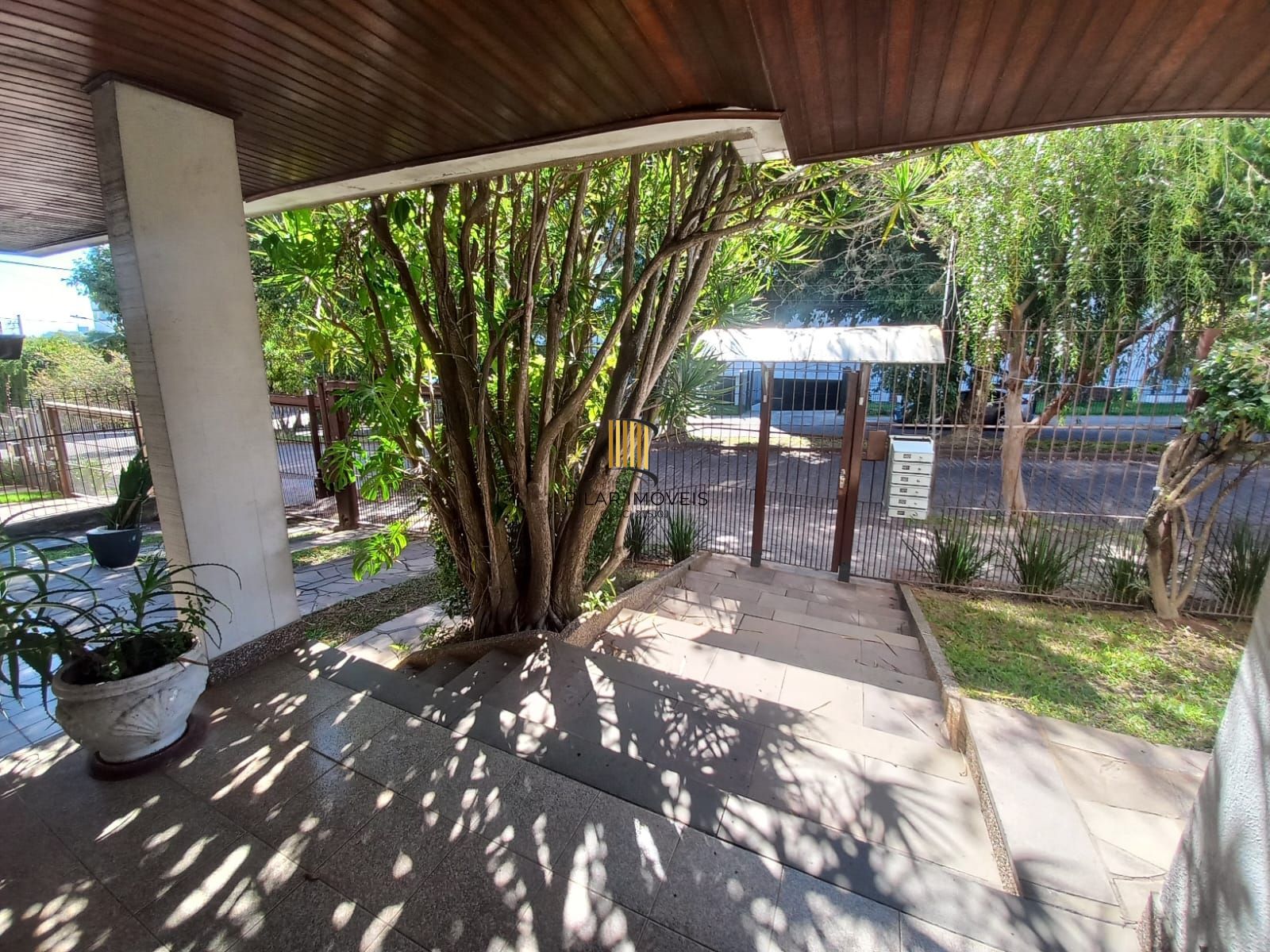 Apartamento com 3 quartos, 1 suíte, sacada e 3 vagas no Bairro jardim Itu