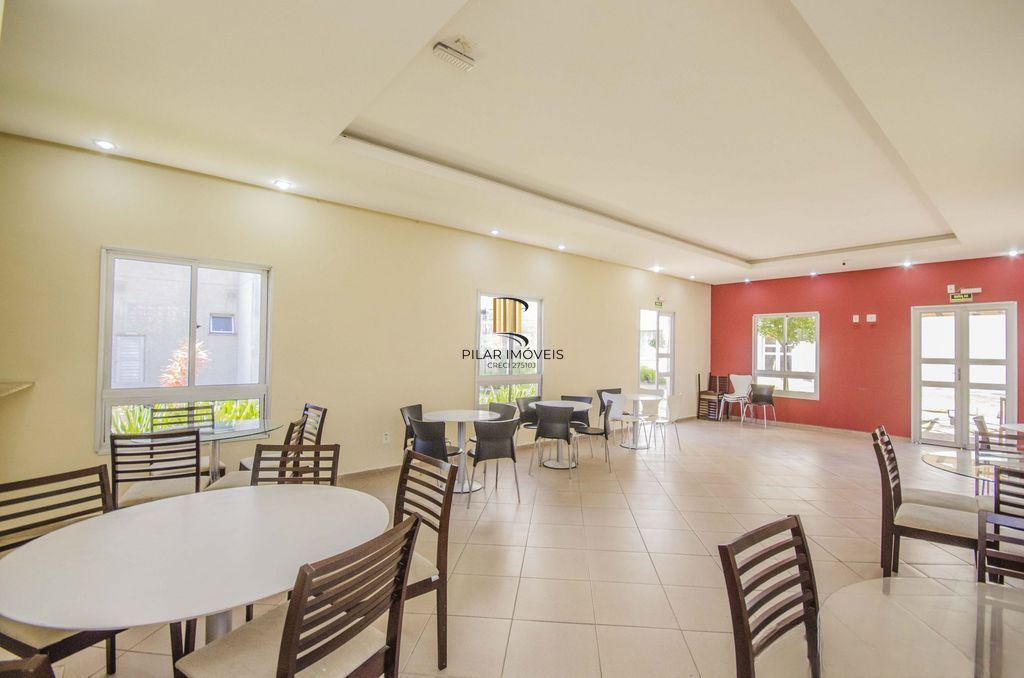 Apartamento com 2 quartos, vaga, elevador e piscina  no bairro Passo das Pedras