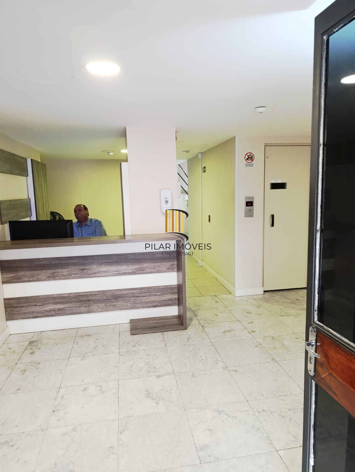 Apartamento de 3 dormitórios no bairro Petrópolis