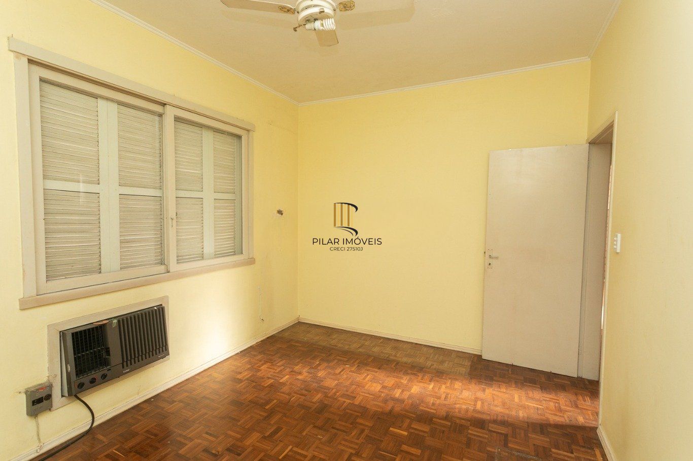 Apartamento de 2 dormitórios no bairro Jardim Lindóia