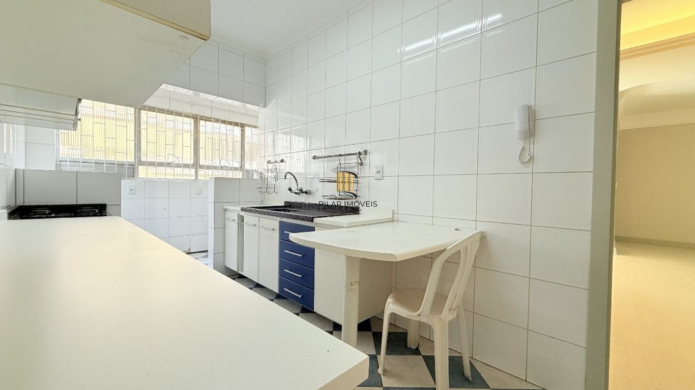 Apartamento de 3 dormitórios no bairro Jardim Lindóia