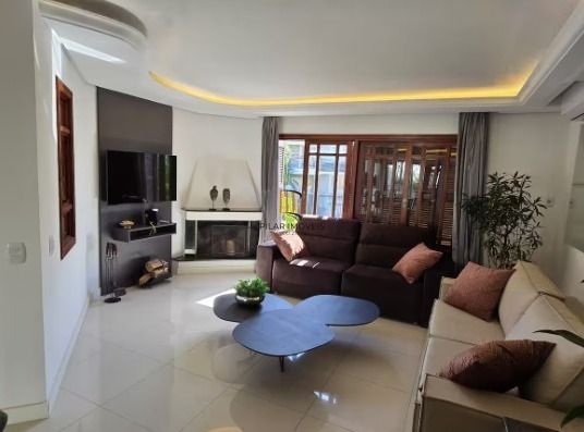 Casa 3 dormitórios no Bairro Chácara das Pedras - Pilar Imóveis