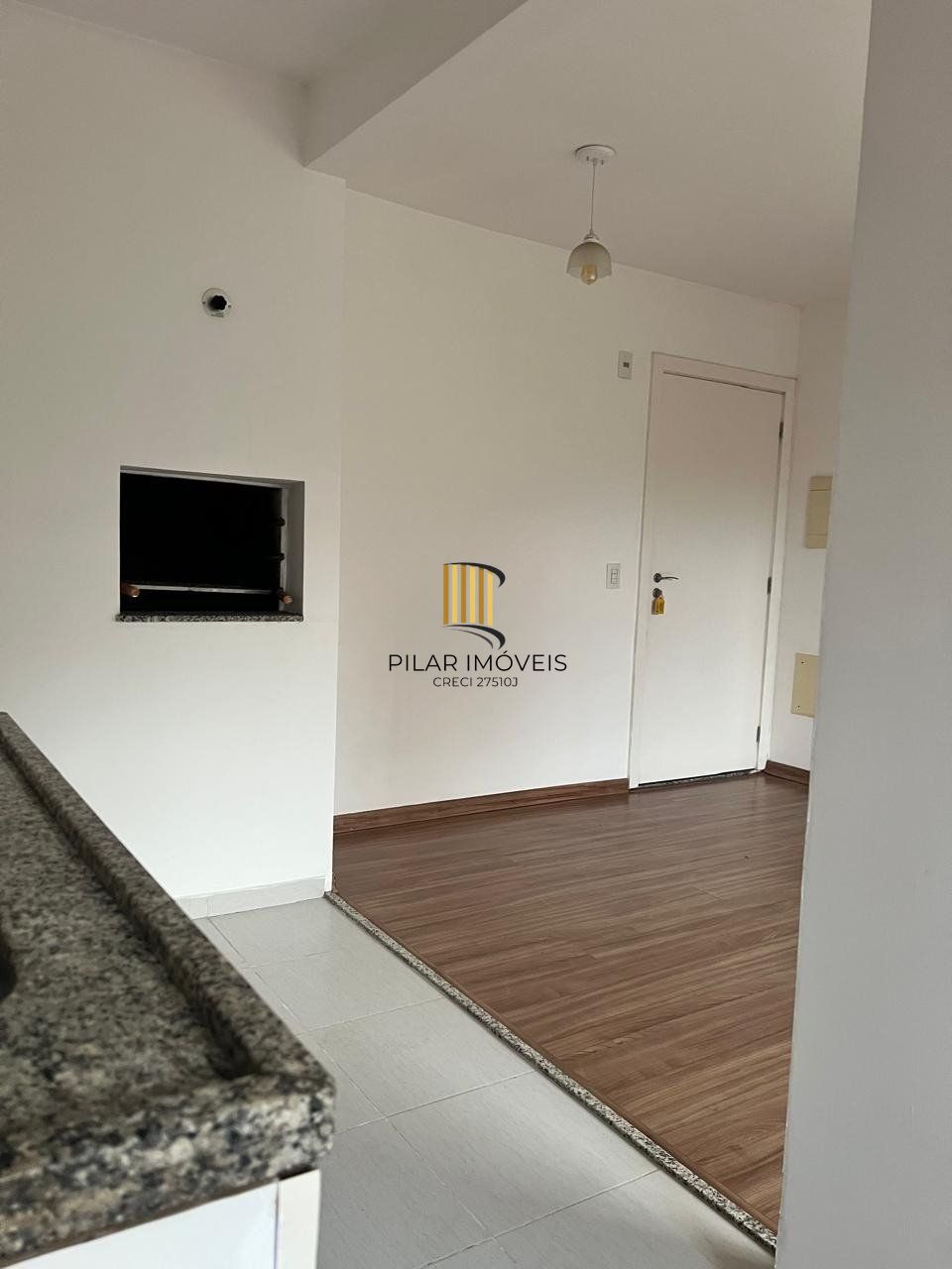 Apartamento 2 Dormitórios, com Elevador e Vaga no Morro Santana