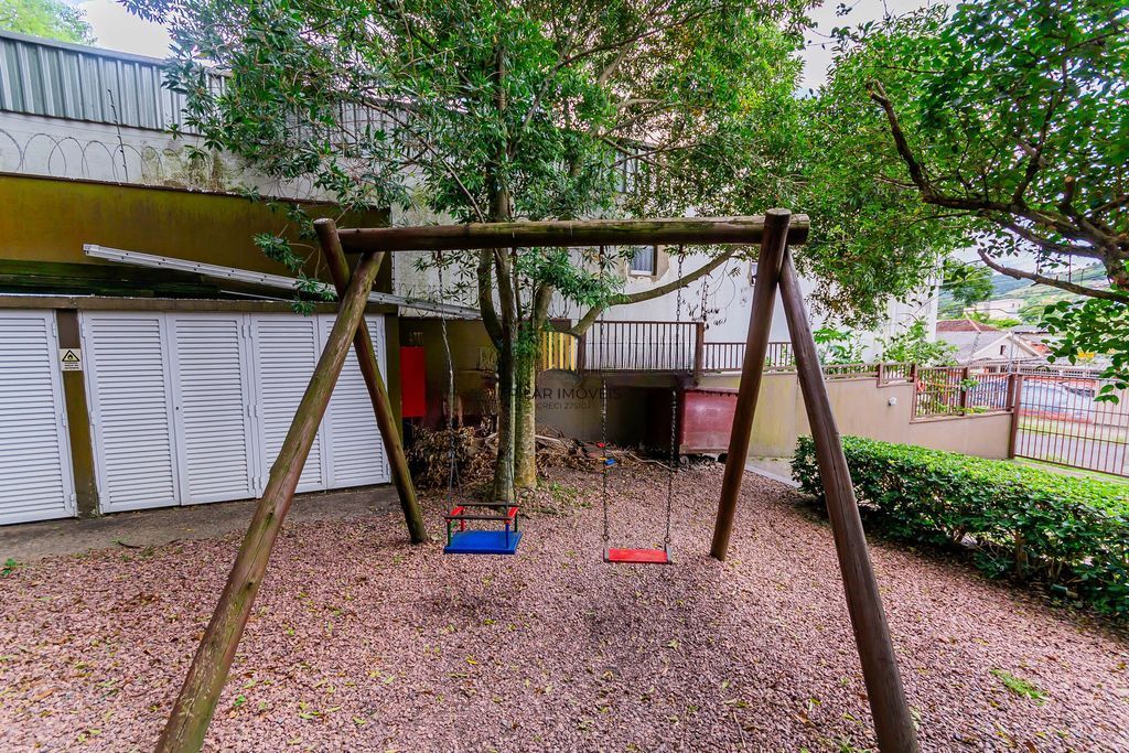 Apartamento 3 quartos e 1 vaga de garagem à venda no bairro Teresópolis.