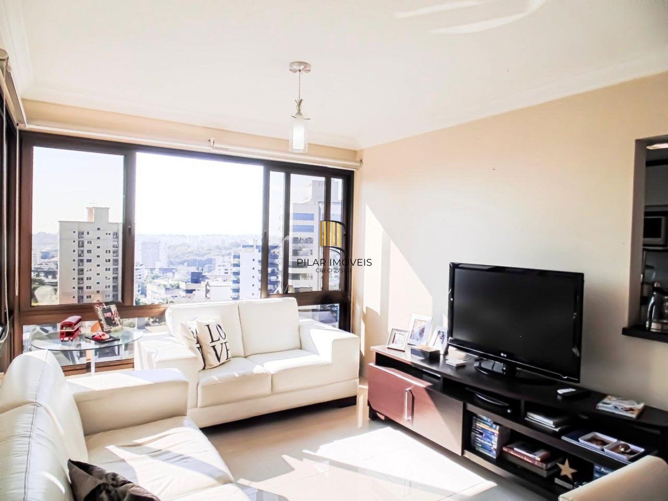 Apartamento com 3 dormitórios e 2 vagas de garagem no Bairro Higienópolis - Pilar Imóveis