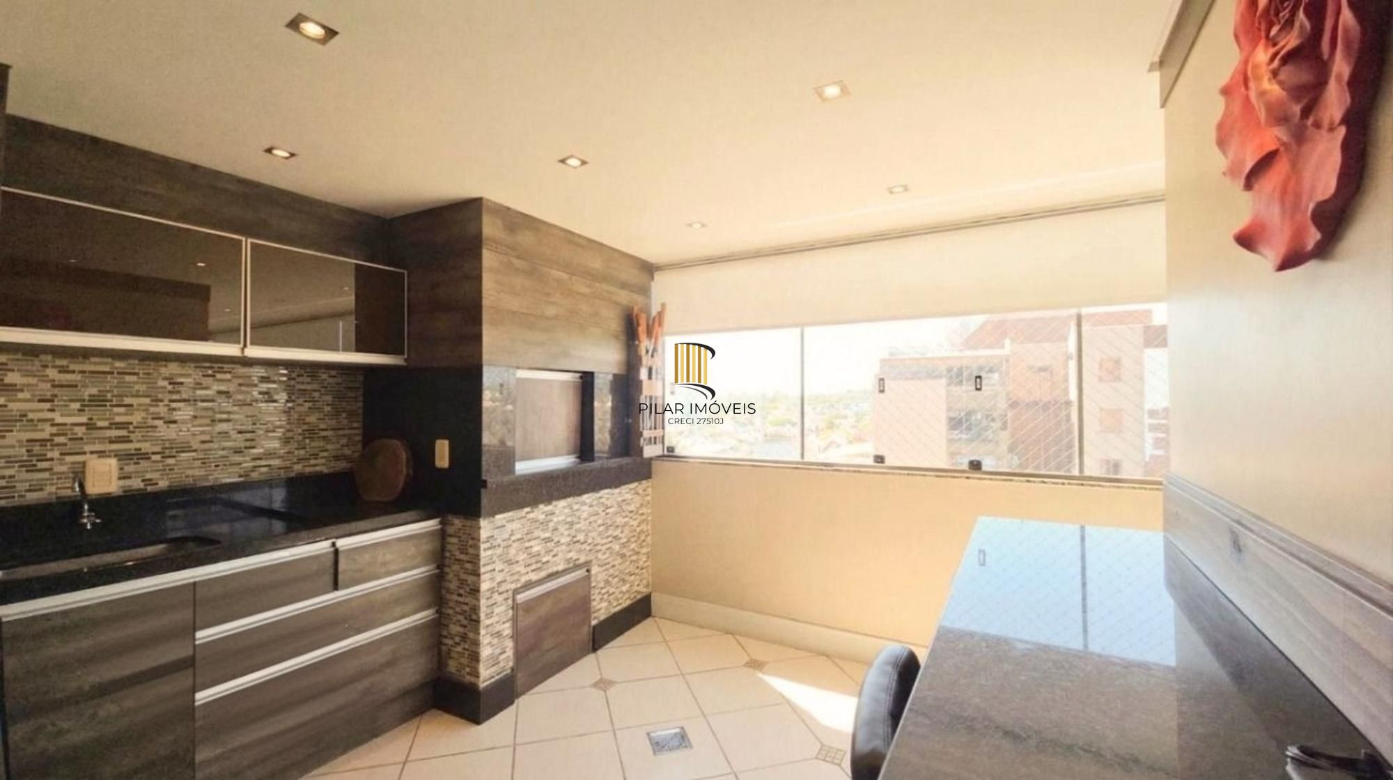 Apartamento de 3 dormitórios, elevador e 2 vagas de garagem em Canoas.