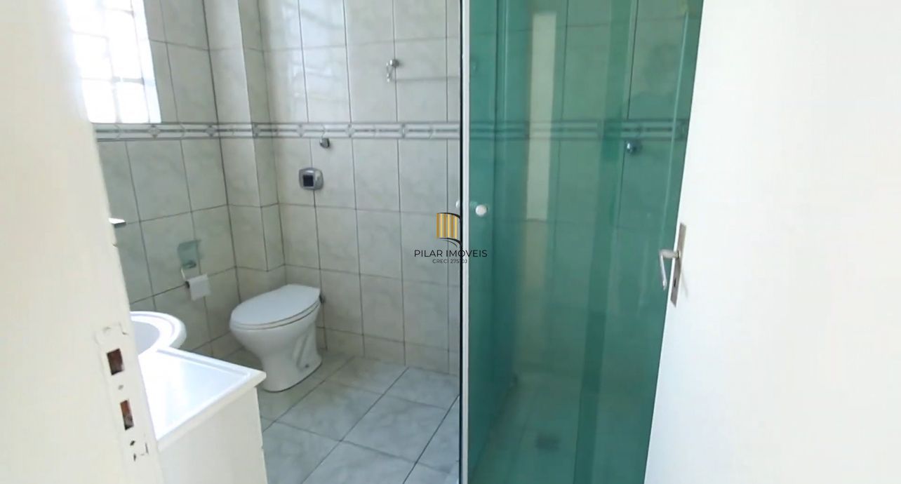 Apartamento de 2 dormitórios 67m2 com vaga rotativa Bairro Navegantes