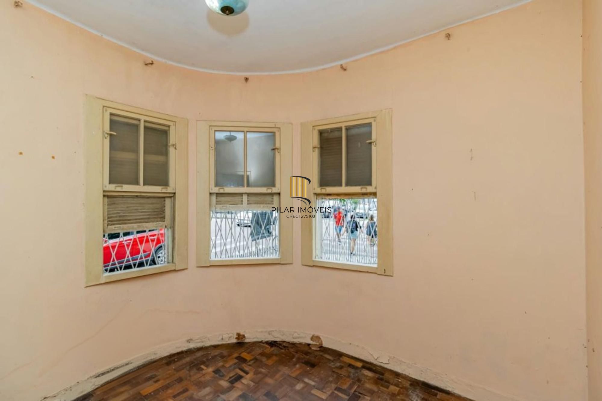 Apartamento à venda com 2 Dormitórios e  68 m² no Bairro Santana