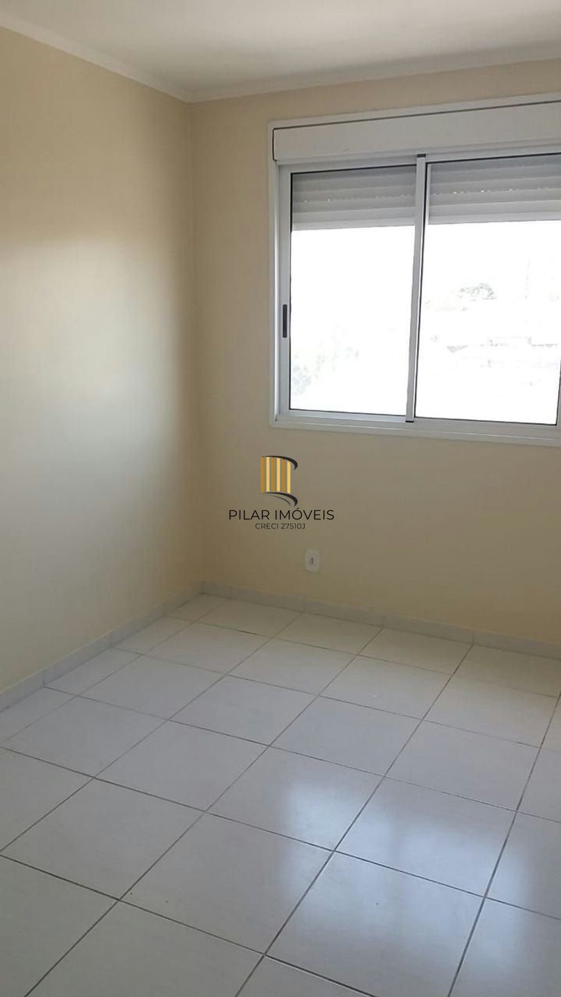 Apartamento de 2 quartos, 1 vaga e elevador no Bairro São Sebastião.