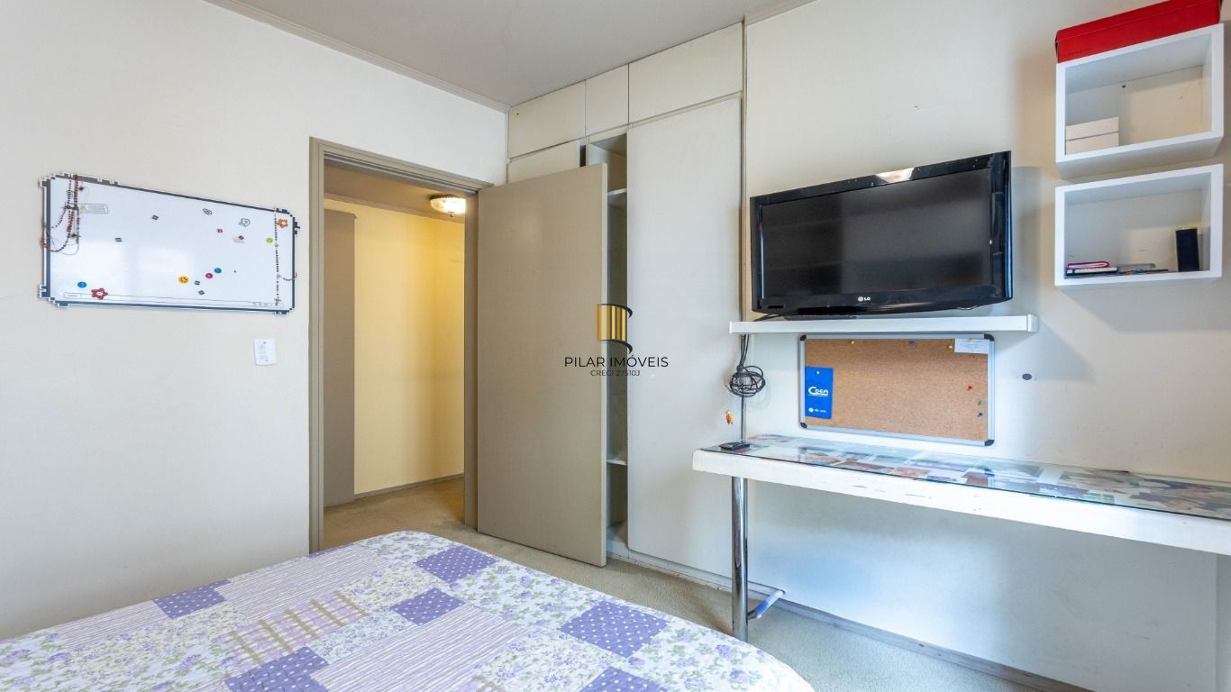 Apartamento mobiliado 3 dormitórios no bairro Petrópolis