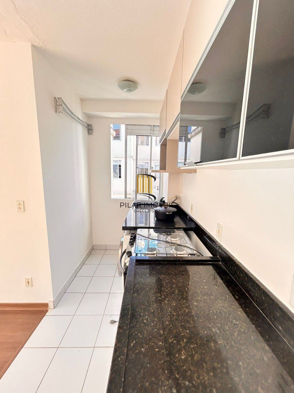 Apartamento com 3 dormitórios e 1 vaga de garagem no bairro Fátima em Canoas