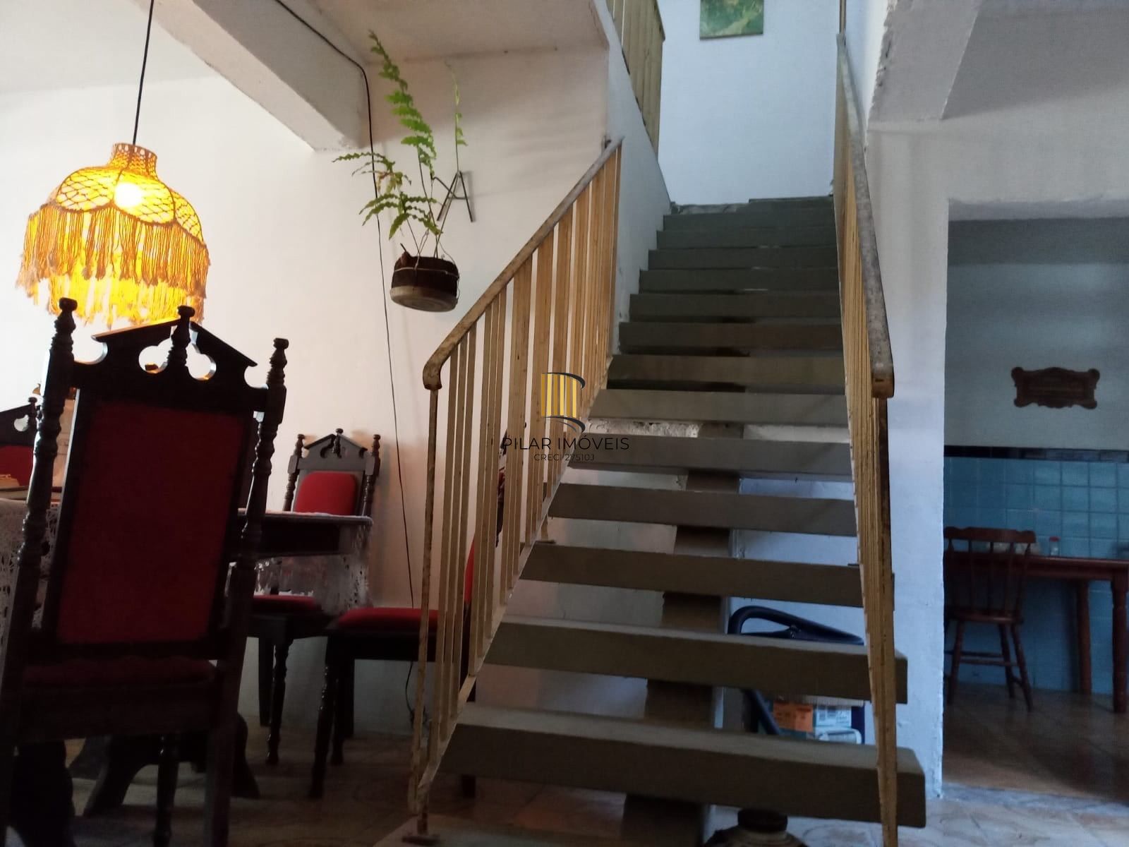 Casa 3 dormitórios e 2 vagas, 154m2 Bairro Santa Maria Goreti,  Porto Alegre