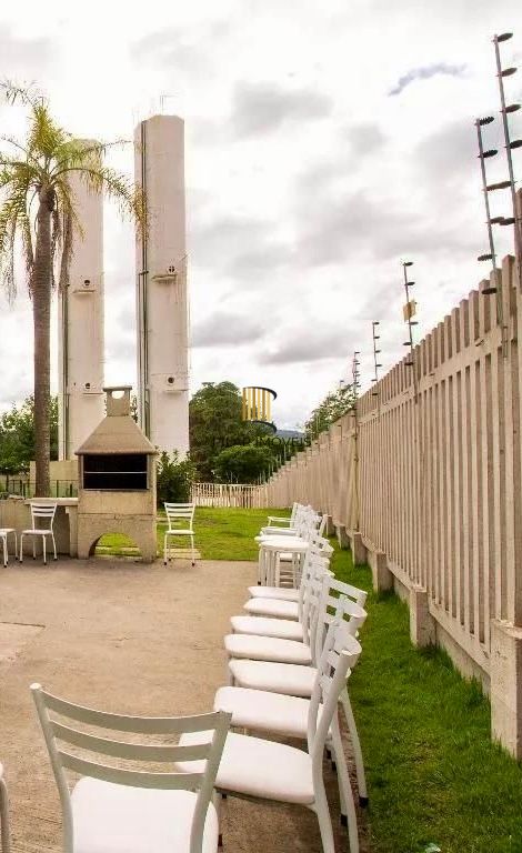 Apartamento 2 dormitórios, 1 vaga Condomínio Campos do Sul Cavalhada