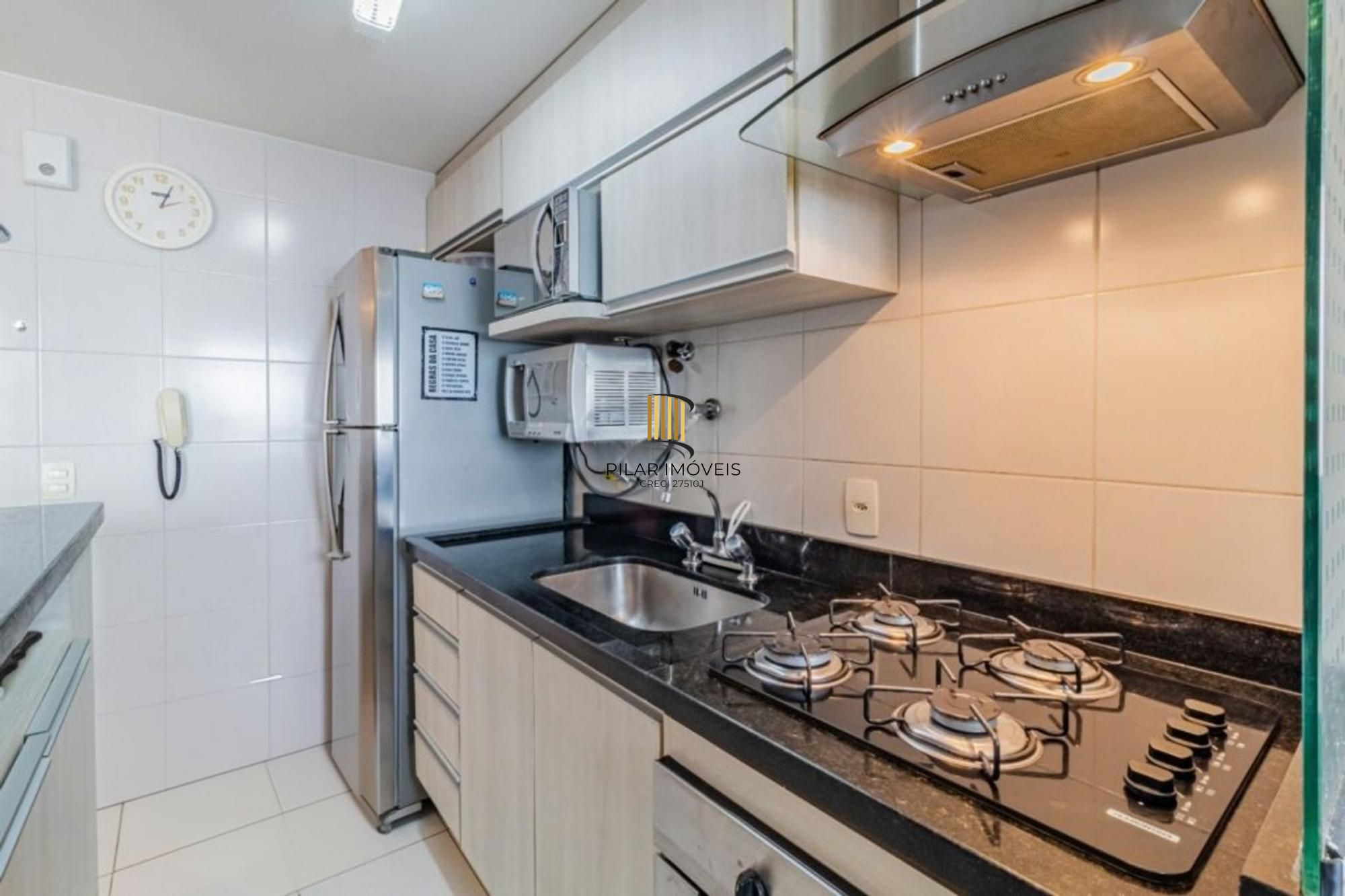 Apartamento de 3 quartos, suíte, elevador e 2 vagas no bairro Vila Ipiranga