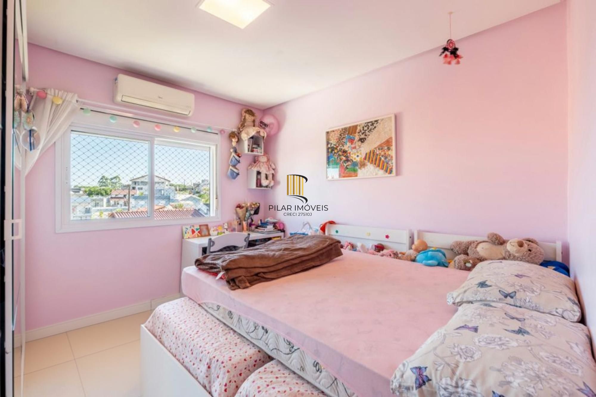 Casa em condomínio de 3 dormitórios,2 vagas e churrasqueira no bairro Agronomia