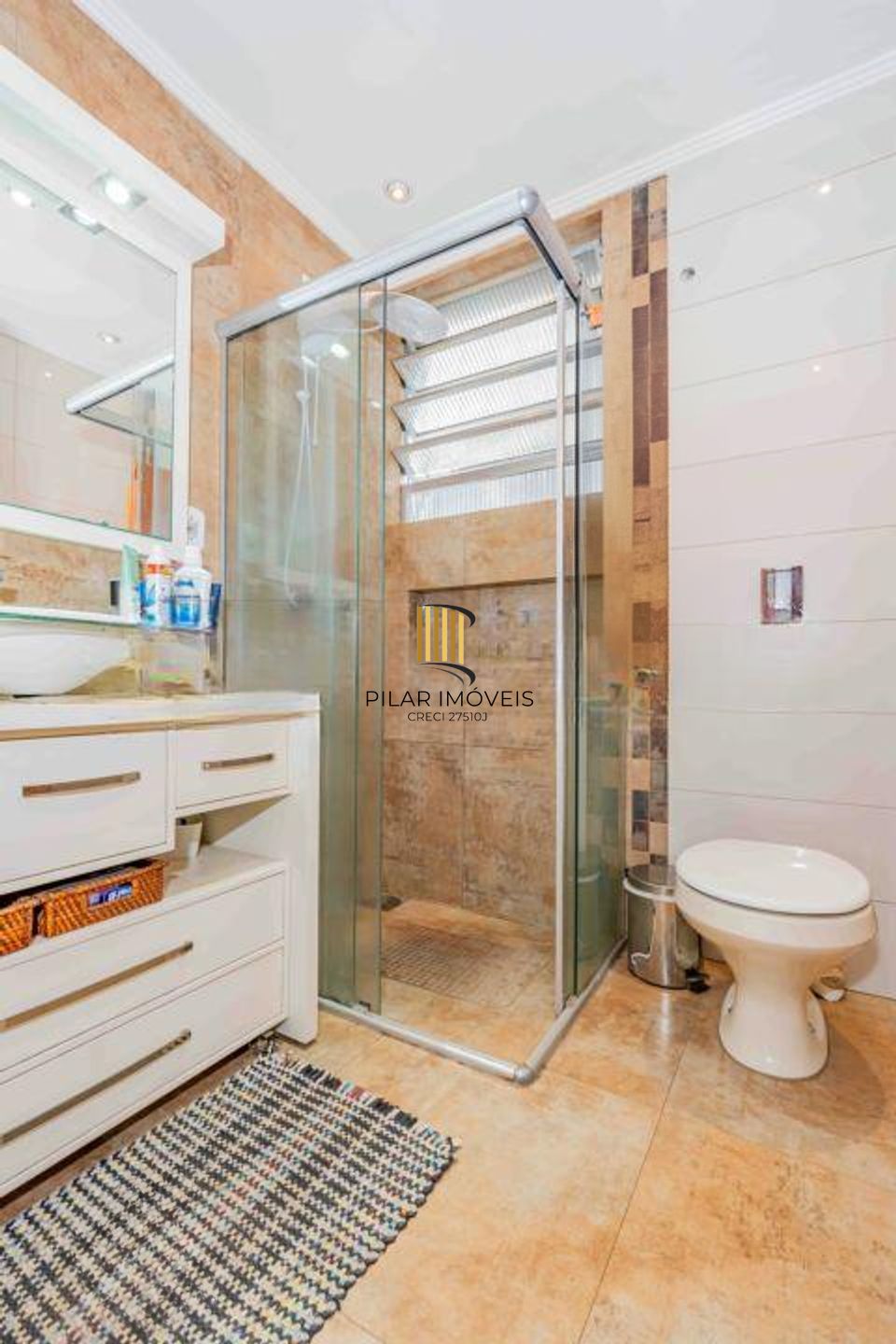 Apartamento Garden, 3 dormitórios, 1 suíte, 1 vaga, churrasqueira no bairro Santana.