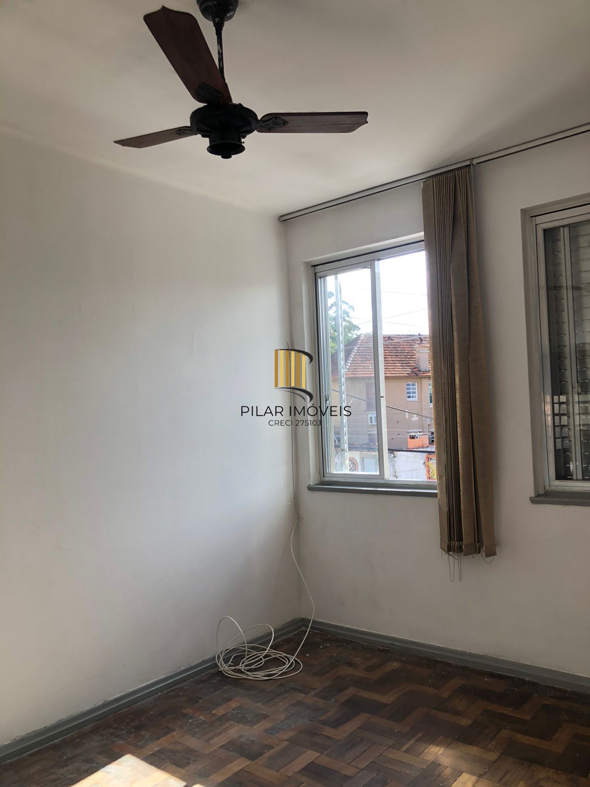 Apartamento à venda com 2 quartos 51 m² no Bairro Passo da Areia