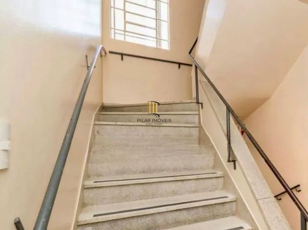 Apartamento Térreo 2 quartos com vaga à venda na Rua  Barbedo, Menino Deus