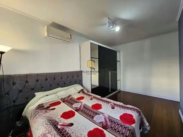 Apartamento de 2 dormitórios no bairro vila jardim Porto Alegre.