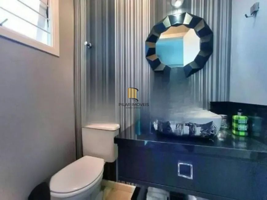 Casa 3 dormitórios no bairro Mário Quintana