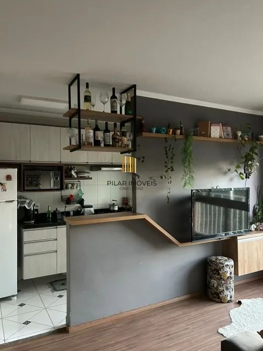 Apartamento mobiliado, 2 quartos, vaga e churrasqueira no bairro Jardim Itu