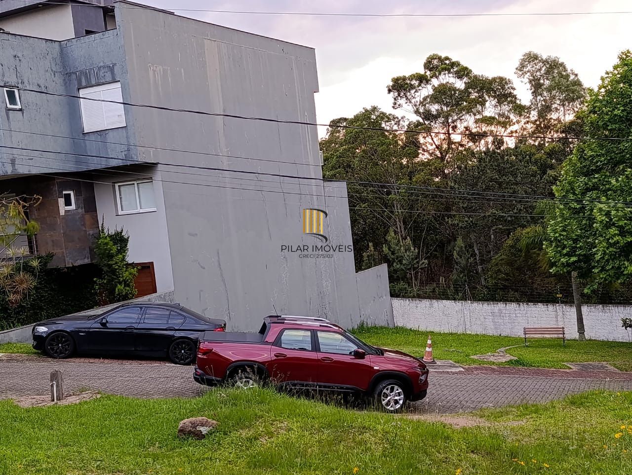 Terreno Bairro Hípica Condomínio Porto do Sol Av. Juca Batista Porto Alegre