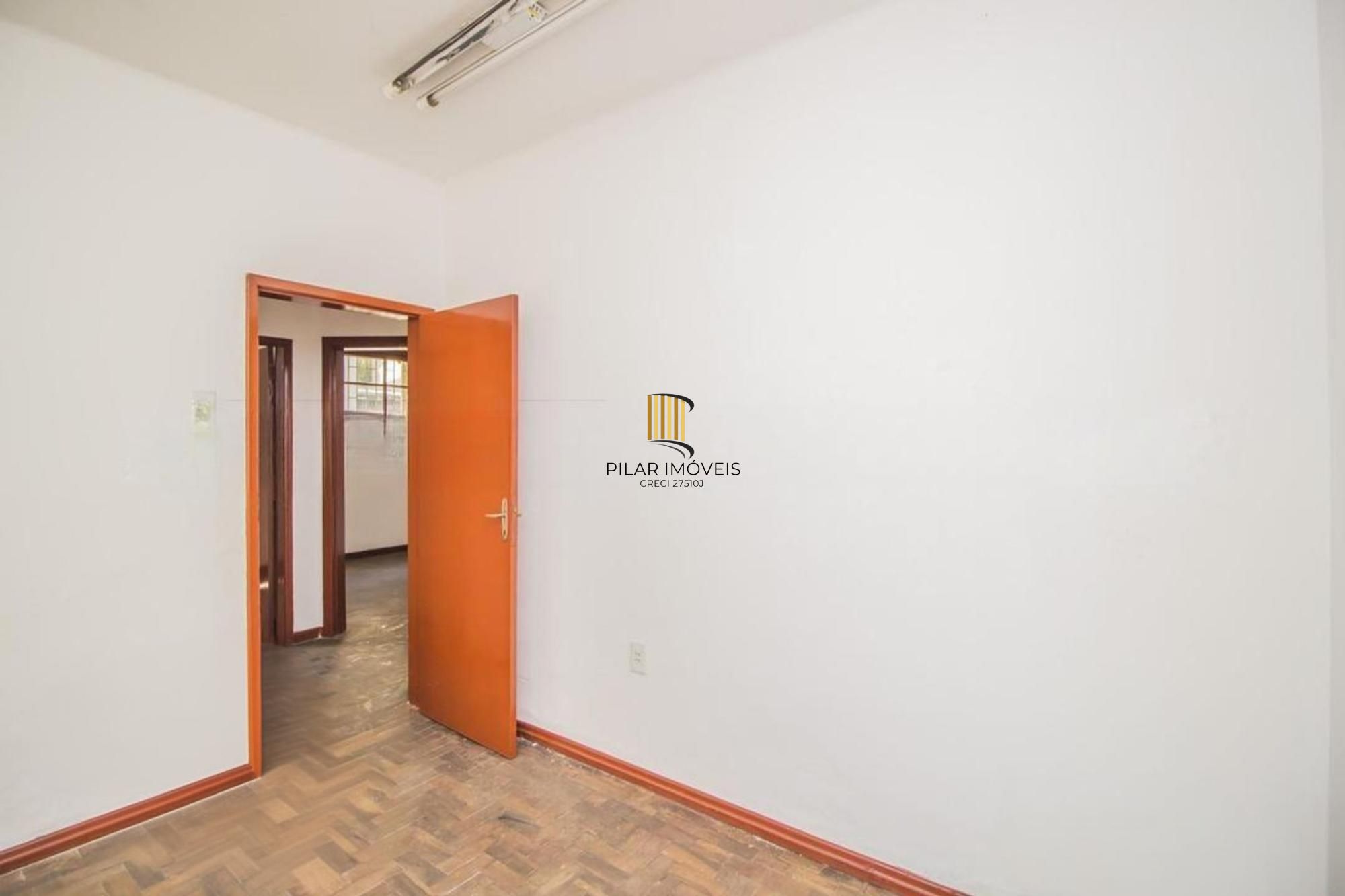 Apartamento térreo de 2 quartos, 2 banheiros no bairro Cidade baixa