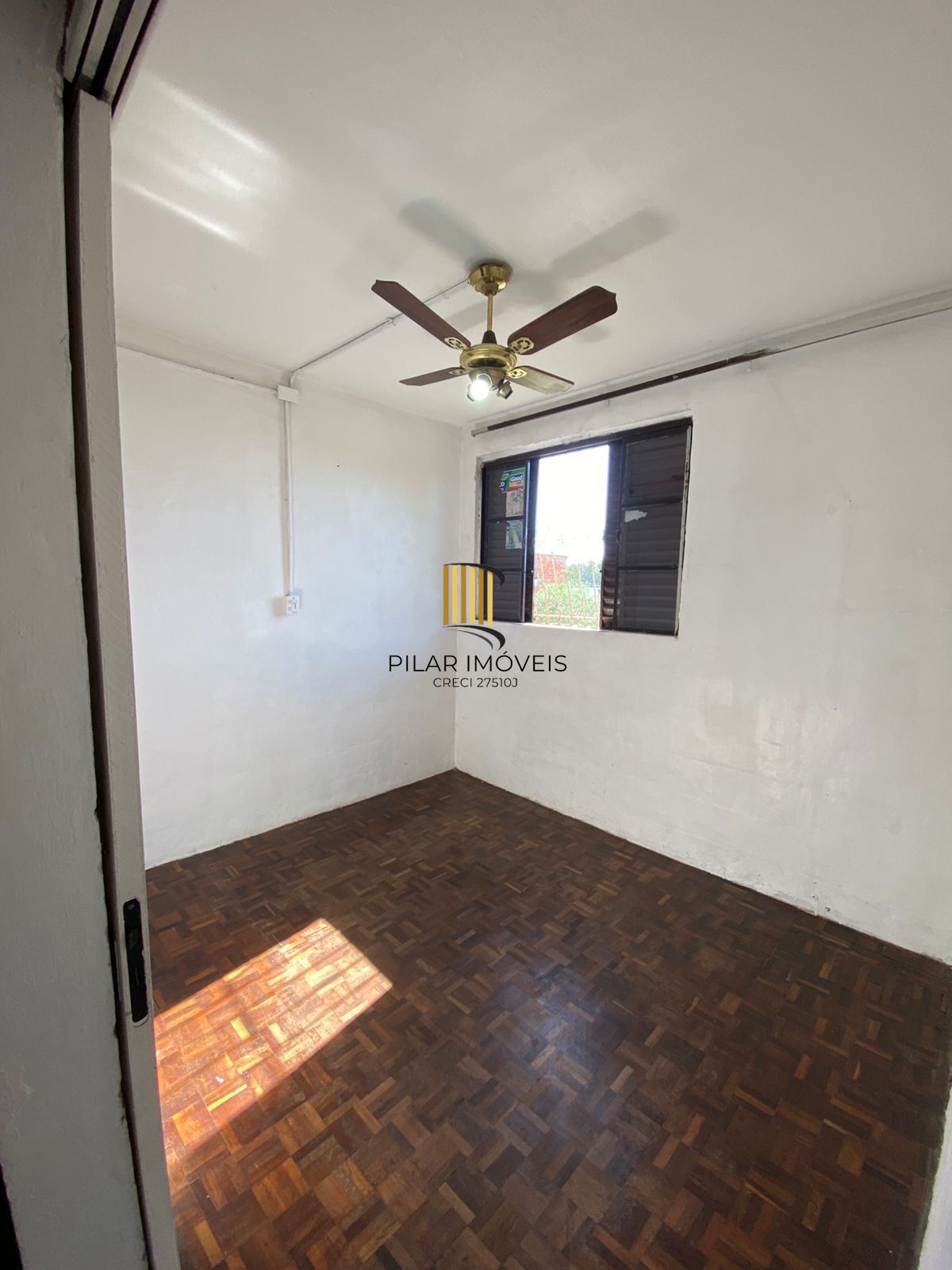 Apartamento com 2 dormitórios no Bairro Parque dos Maias