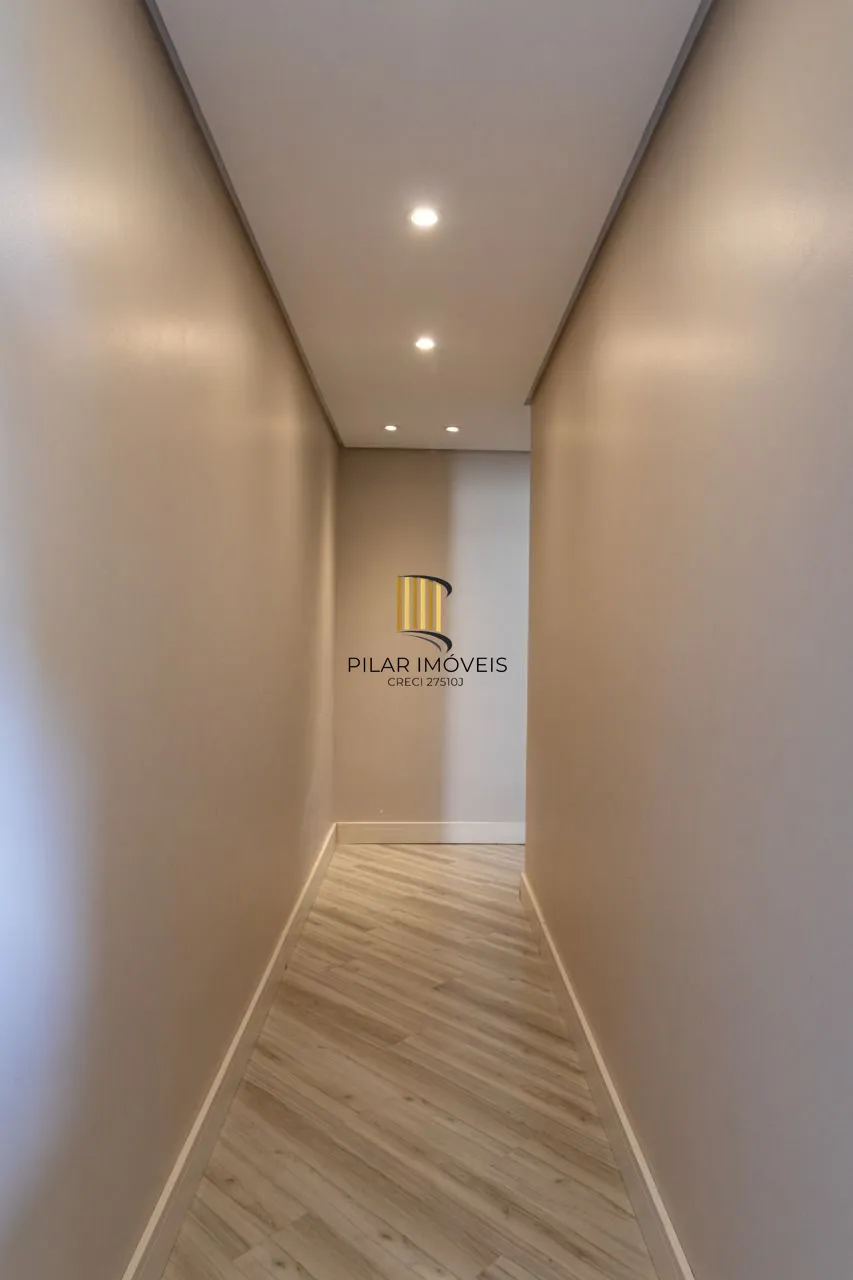 Apartamento mobiliado 2 quartos, vaga e churrasqueira no bairro Cristo Redentor