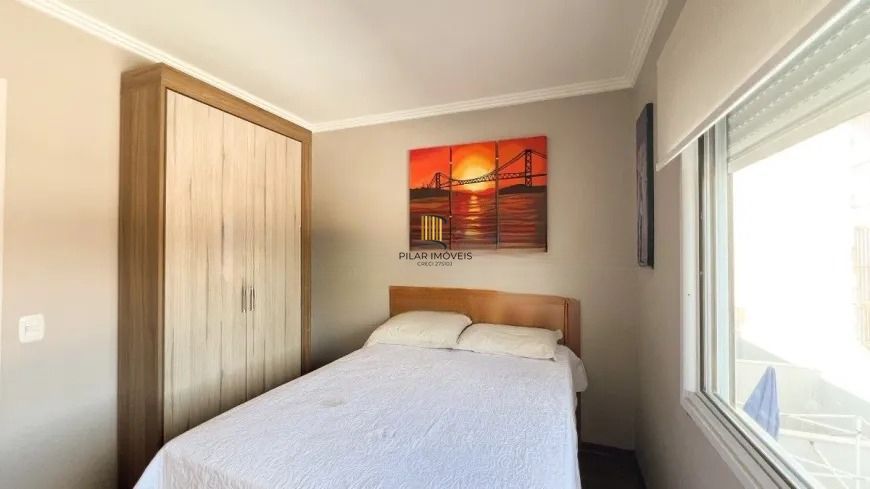 Casa de condomínio com 2 quartos, vaga e pátio no bairro parque Santa Fe