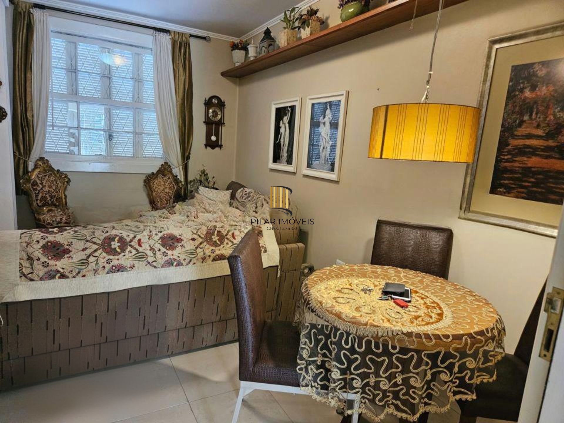 Apartamento com 2 dormitórios e 69m² de área privativa no Bairro Auxiliadora