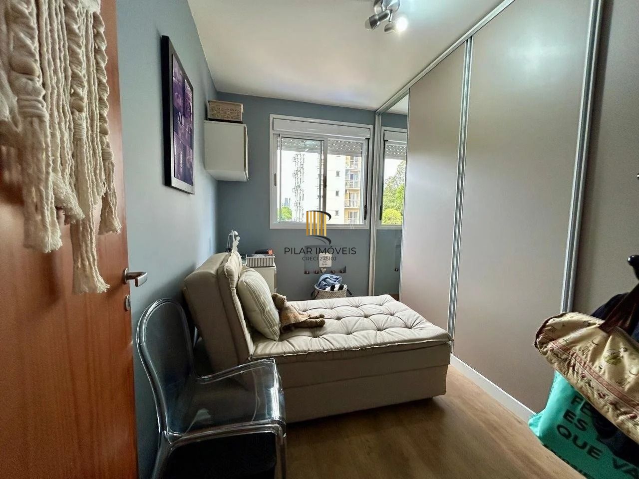 Apartamento 2 Dormitórios com Suíte, elevador e 2 Vagas no Alto Petrópolis