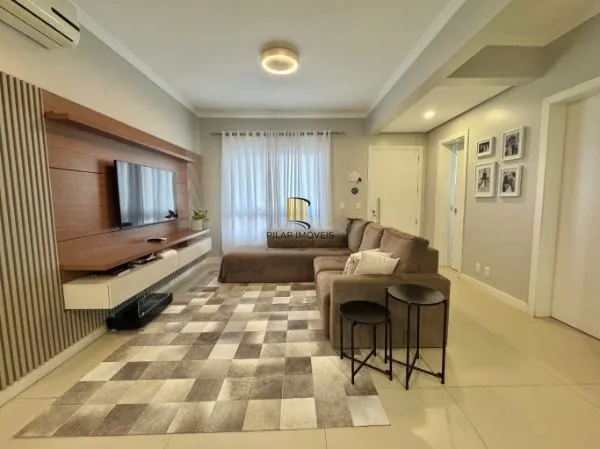 Casa em condomínio com 3 quartos e 2 vagas de garagem em Canoas.