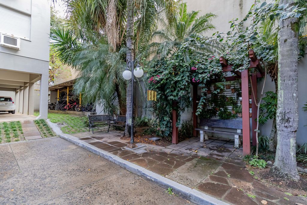 Apartamento a venda com 3 Dormitórios no Bairro passo da Areia.