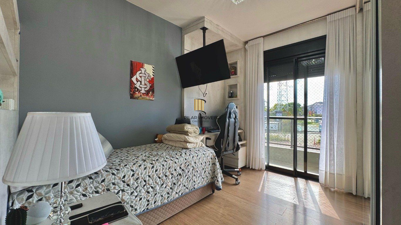 Apartamento semi mobiliado de 3 dormitórios no bairro Pedra Redonda