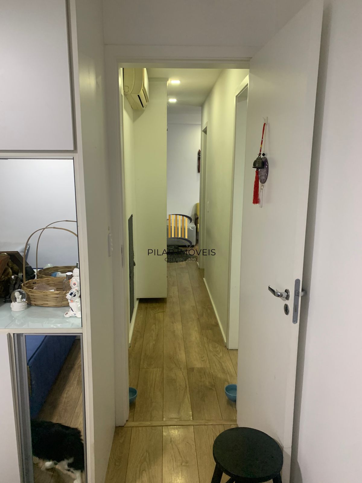Apartamento com 3 quartos, elevador, sacada e 1 vaga Sarandi.
