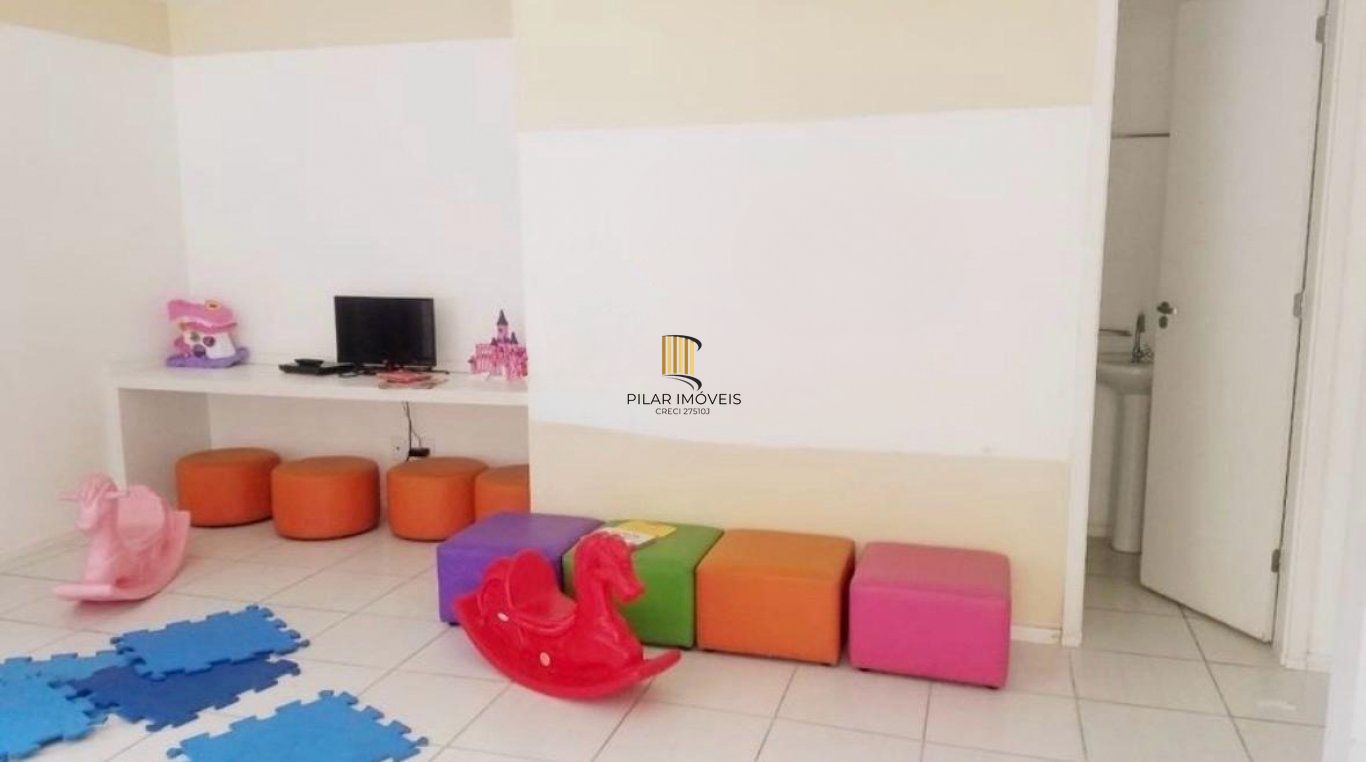 Apartamento de 3 dormitórios 2 vaga de garagem no bairro Sarandi Porto Alegre.
