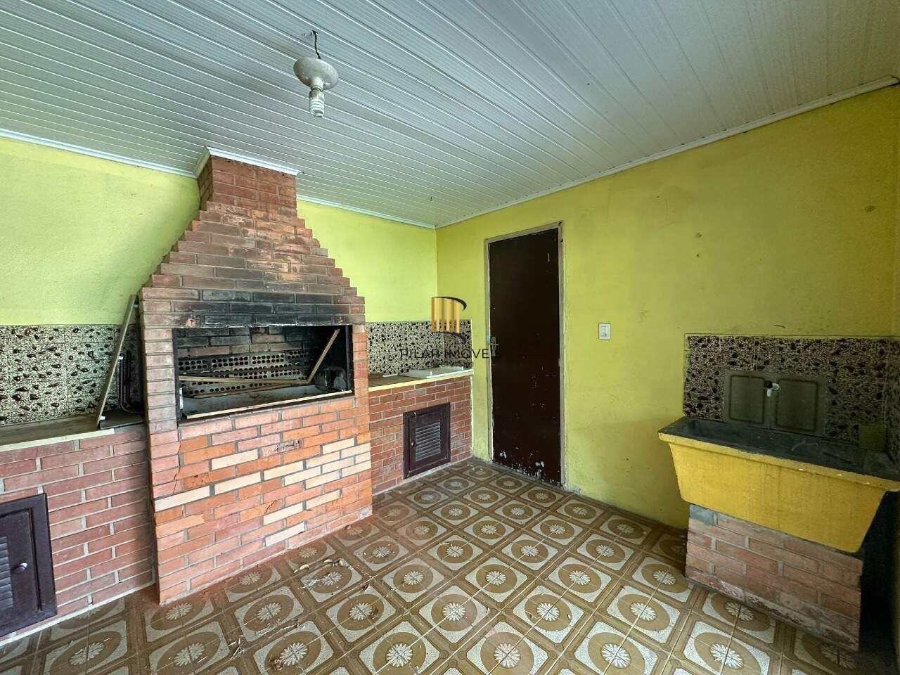 Casa 3 dormitórios na Rua Santa Isabel em Viamão-RS
