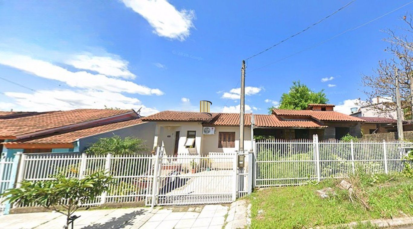Casa de 2 dormitórios e 1 vaga de garagem em Canoas.