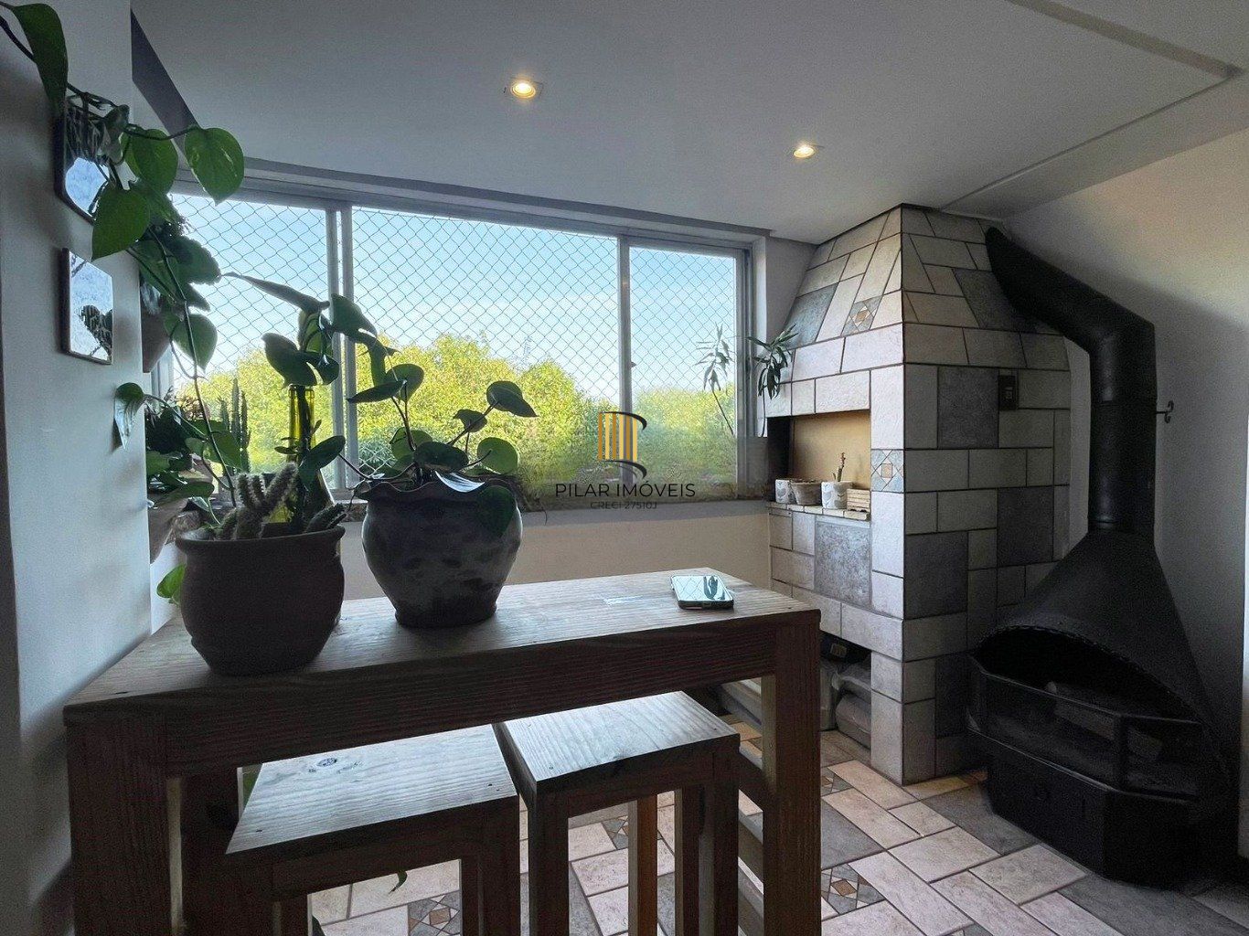 Apartamento com 2 quartos, vaga Coberta e com Elevador à venda em Nonoai.