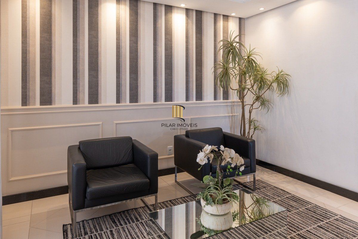 Apartamento de 3 quartos, elevador, churrasqueira, 2 vagas  no bairro Lindóia