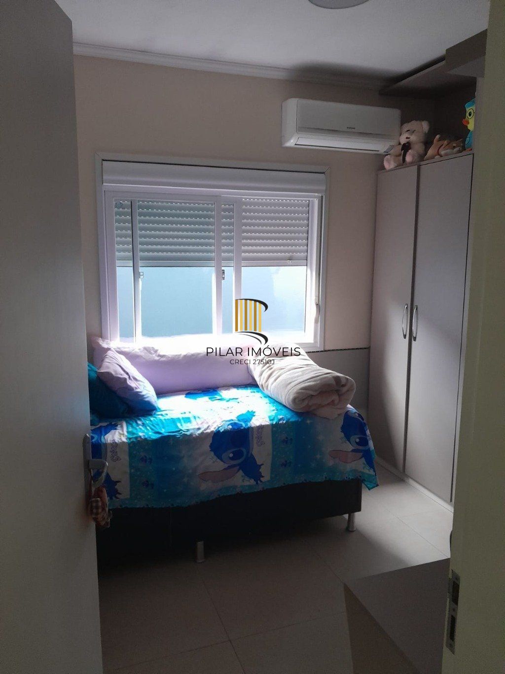 Casa com 3 dormitórios e 3 vagas de garagem em Gravatai.