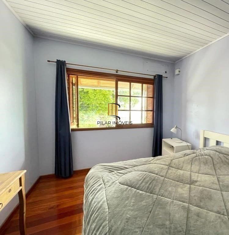 Casa com 4 quartos no Bairro Sarandí