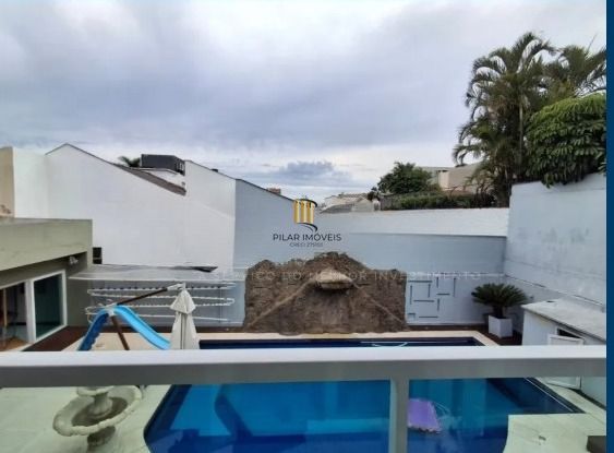 Casa com 4 Quartos e 4 banheiros, 600 m² por R$ 3.790.000 no Jardim Lindóia.