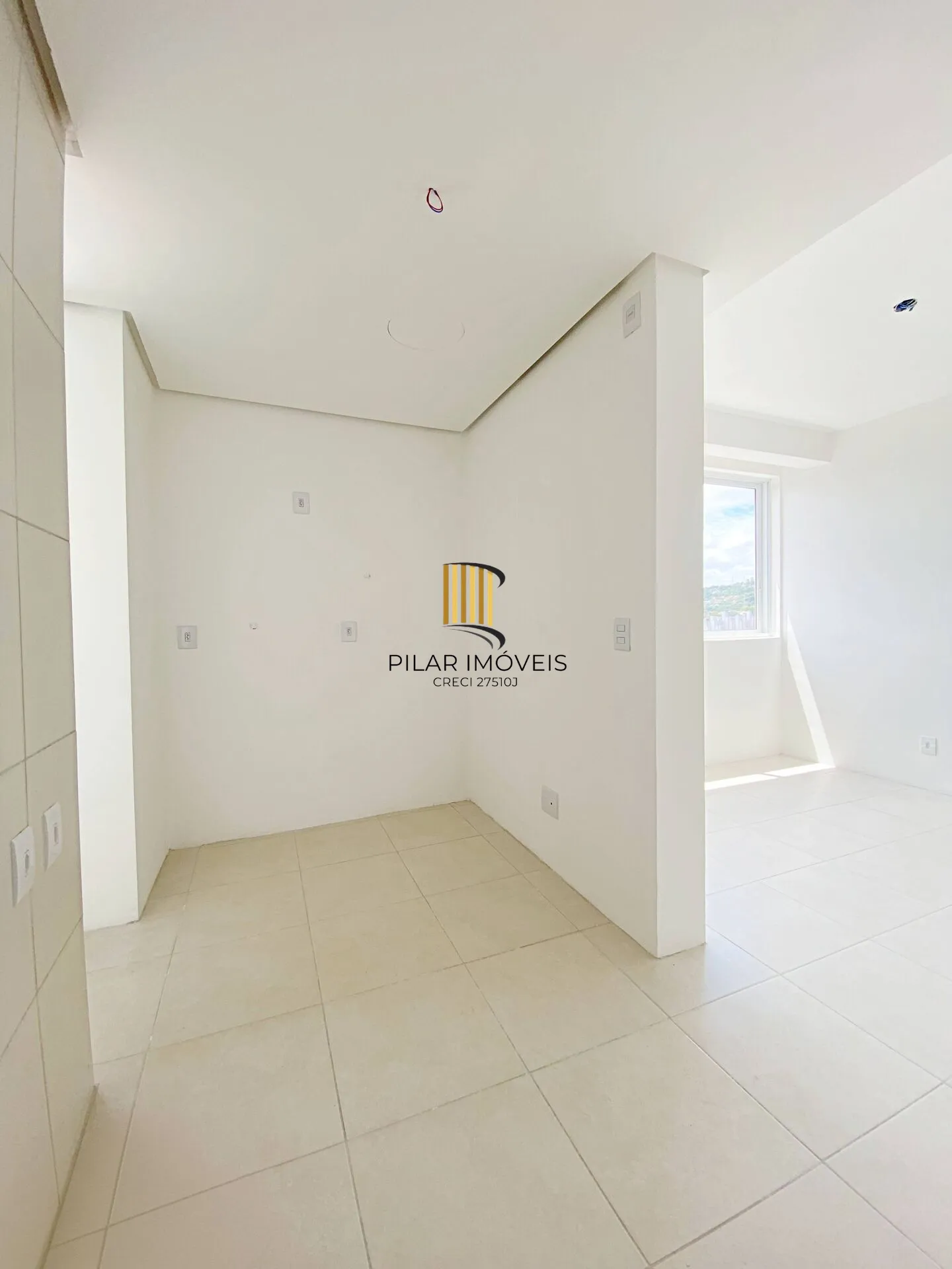 Apartamento 3 dormitórios c/ suíte, 2 vagas, leste, lazer completo