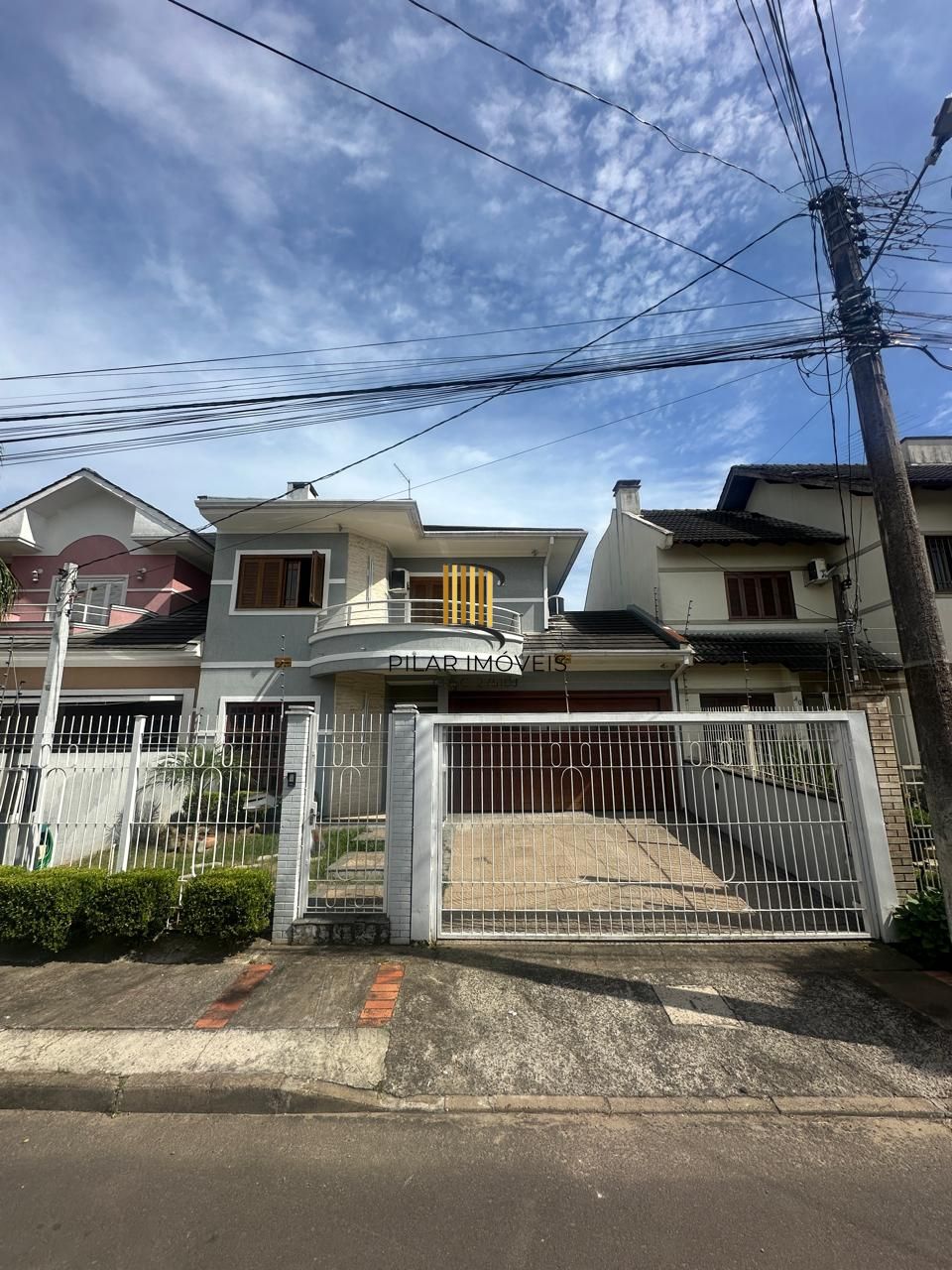 Casa Alto Padrão Mobiliada com Jacuzie Suíte Master